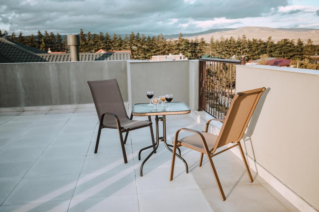 Tbilisi Sea Hotel Bagian luar foto