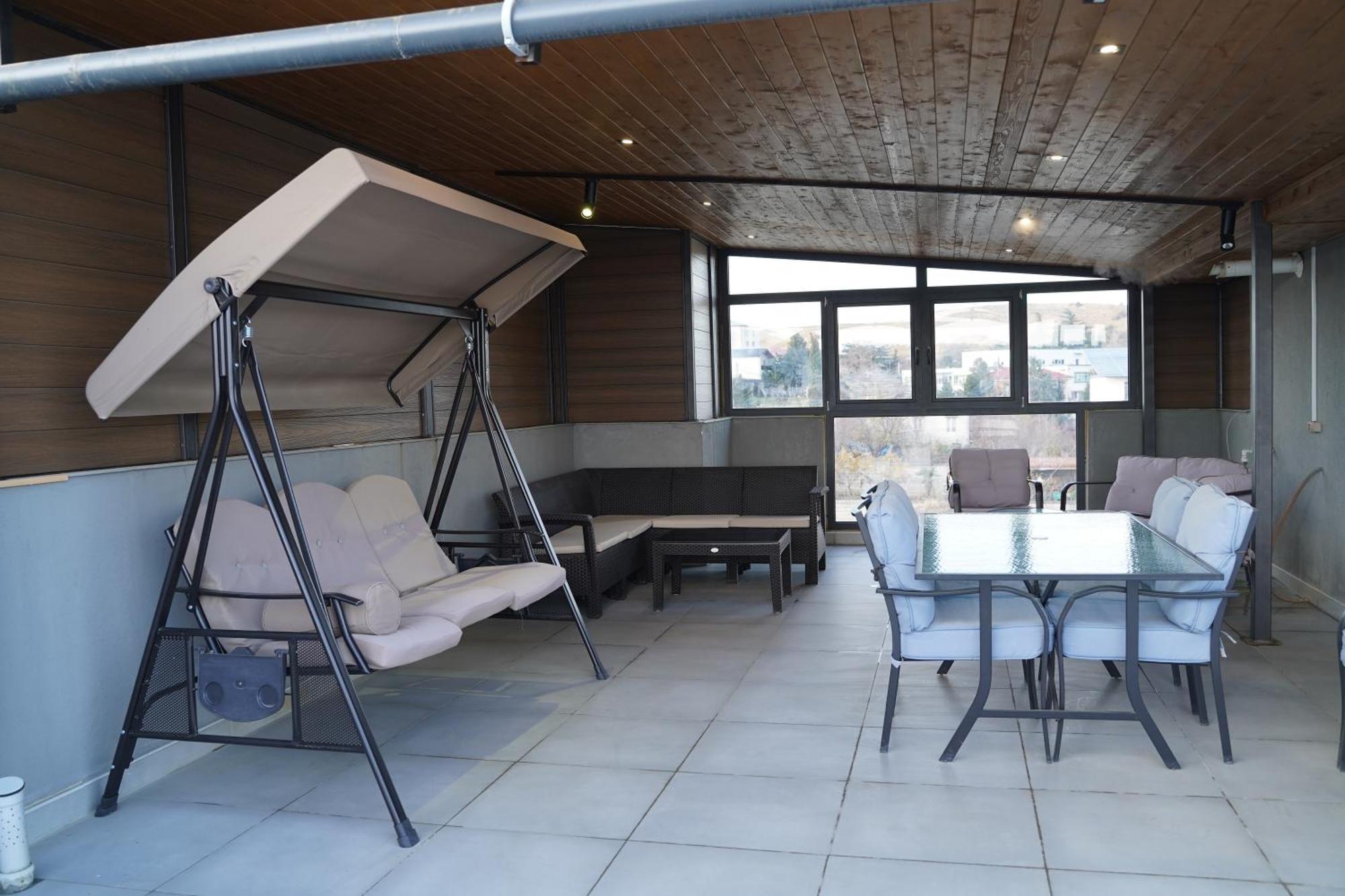 Tbilisi Sea Hotel Bagian luar foto